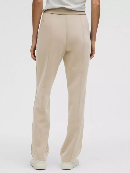 Lululemon Softstreme HR Straight Sz Large Leg 31" Inseam Pants Trousers $128 Ret - Picture 9 of 10